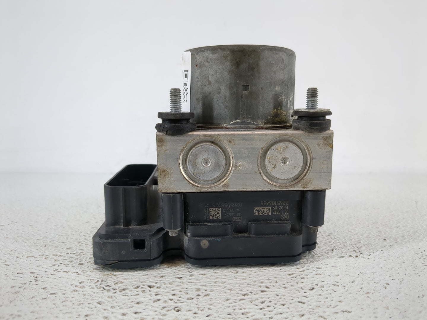 2015 Nissan Altima ABS Pump Control Module Replacement P/N:47660 3TA0A Fits OEM Used Auto Parts - Oemusedautoparts1.com