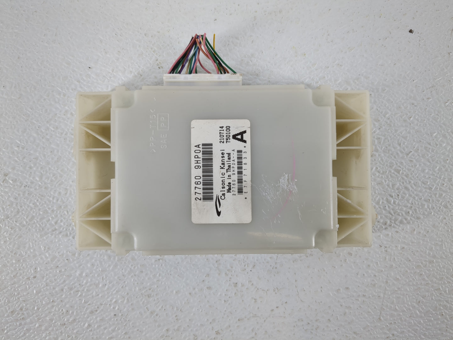 2015 Nissan Altima Radio AM FM Cd Player Receiver Replacement P/N:27760 9HP0A Fits OEM Used Auto Parts - Oemusedautoparts1.c