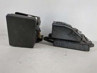 compare product 2015 Nissan Altima Fusebox Fuse Box Panel Relay Module P/N:284B7 3TS9E Fits OEM Used Auto Parts
