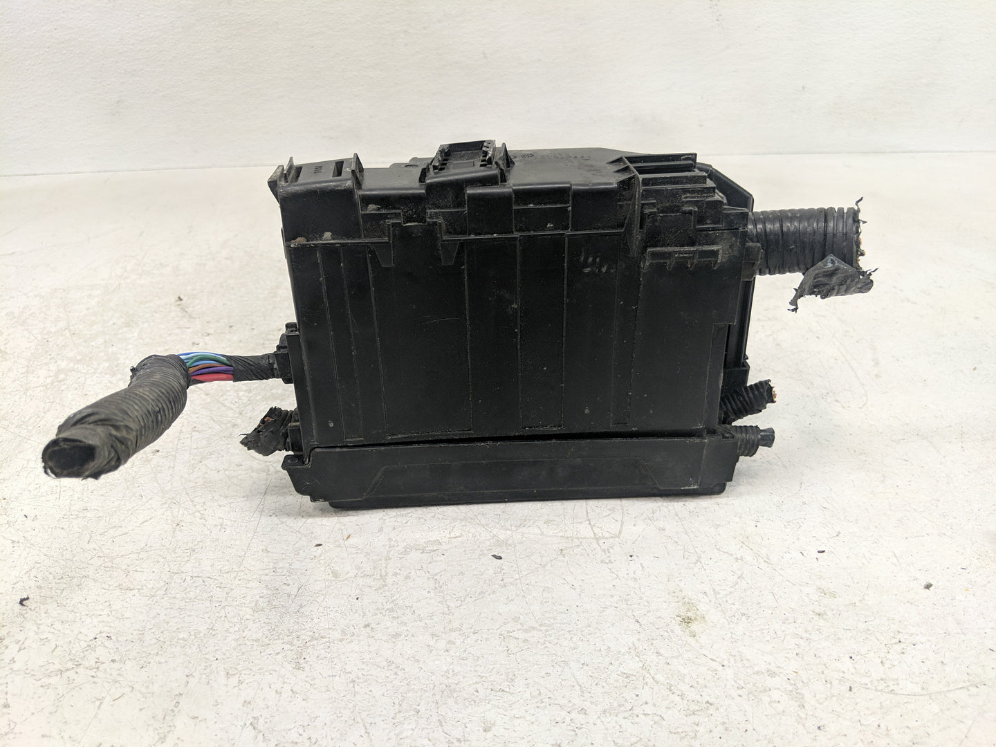 2015 Nissan Altima Fusebox Fuse Box Panel Relay Module P/N:24381 7990A 7254-5763-30 Fits OEM Used Auto Parts - Oemusedautopa