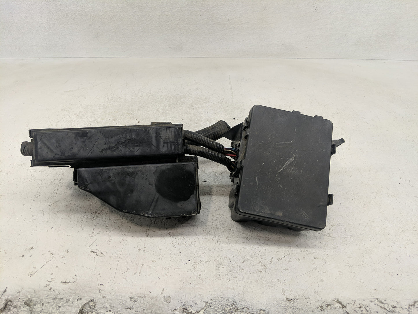 2015 Nissan Altima Fusebox Fuse Box Panel Relay Module P/N:284B7 3TS9E Fits OEM Used Auto Parts - Oemusedautoparts1.com