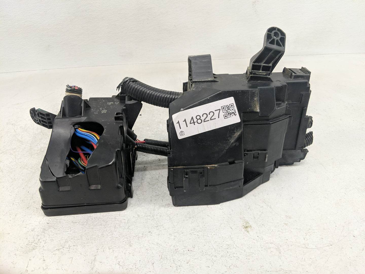 2015 Nissan Altima Fusebox Fuse Box Panel Relay Module P/N:284B7 3TS9E Fits OEM Used Auto Parts - Oemusedautoparts1.com