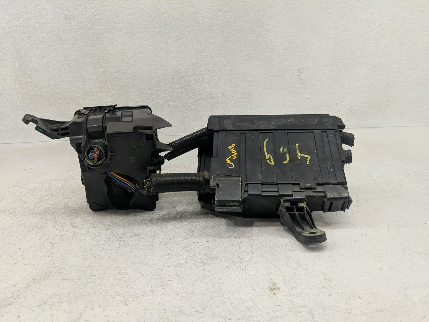 2015 Nissan Altima Fusebox Fuse Box Panel Relay Module P/N:284B7 3TS9E Fits OEM Used Auto Parts - Oemusedautoparts1.com