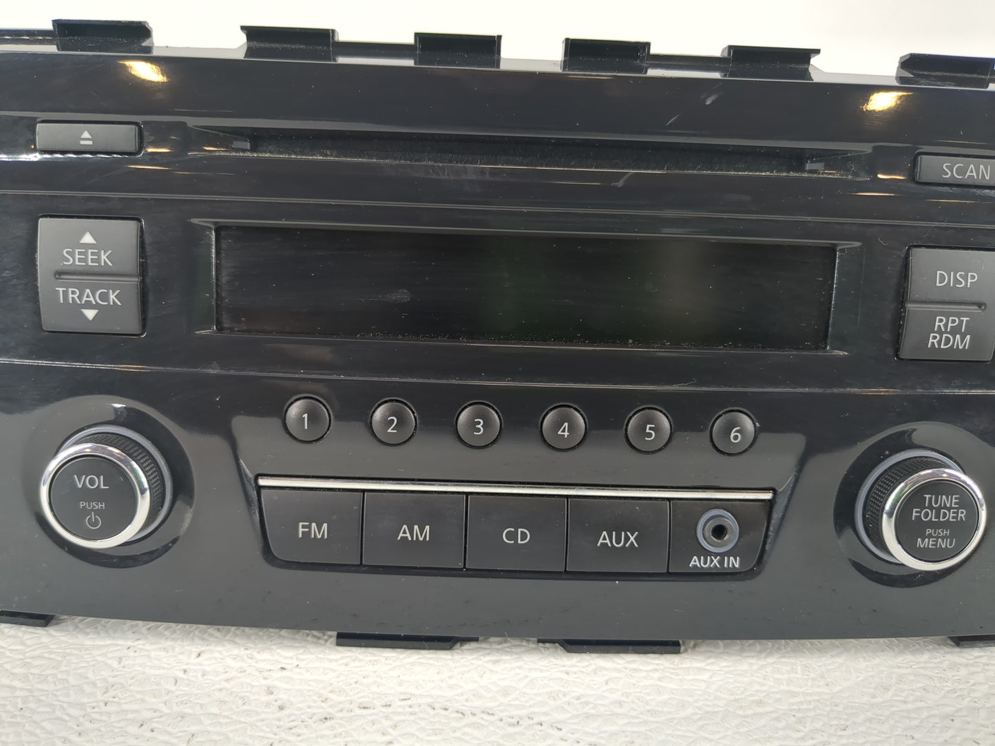 2013-2015 Nissan Altima Radio AM FM Cd Player Receiver Replacement P/N:28185 3TB0G Fits Fits 2013 2014 2015 OEM Used Auto Pa