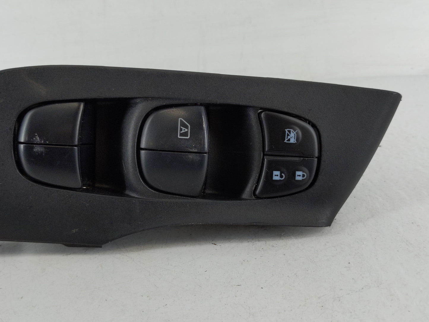 2013-2018 Nissan Altima Master Power Window Switch Replacement Driver Side Left P/N:25401 3TA5A Fits OEM Used Auto Parts - O