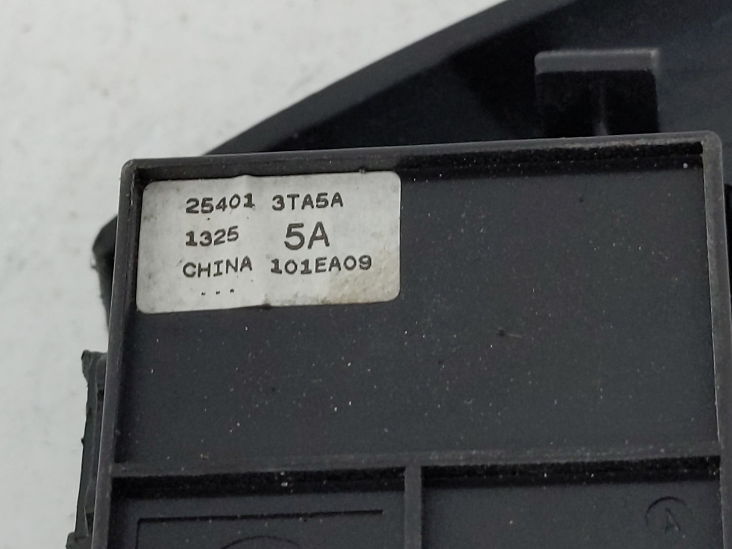 2013-2018 Nissan Altima Master Power Window Switch Replacement Driver Side Left P/N:25401 3TA5A Fits OEM Used Auto Parts - O
