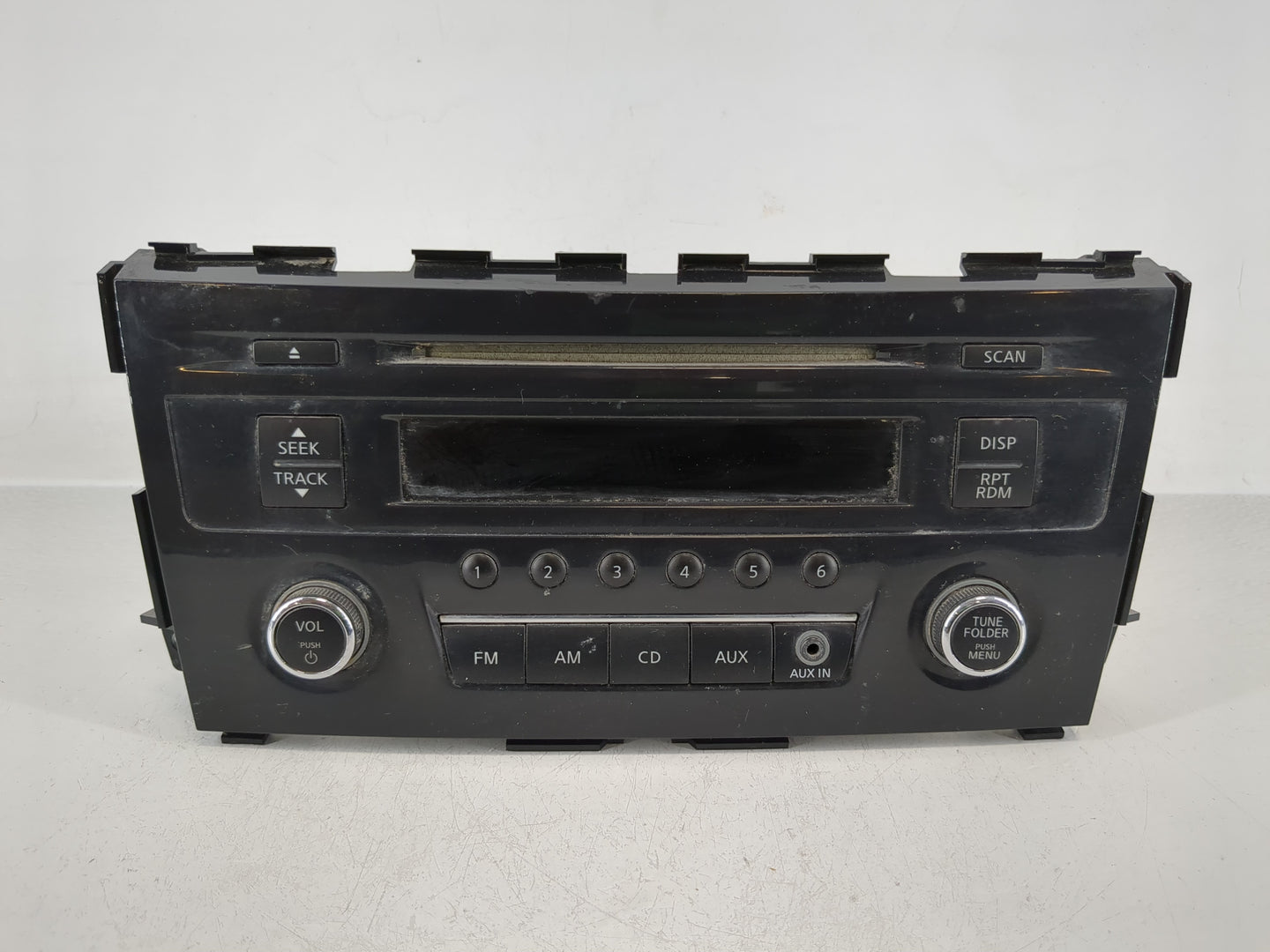 2013-2015 Nissan Altima Radio AM FM Cd Player Receiver Replacement P/N:28185 3TB0G Fits Fits 2013 2014 2015 OEM Used Auto Pa