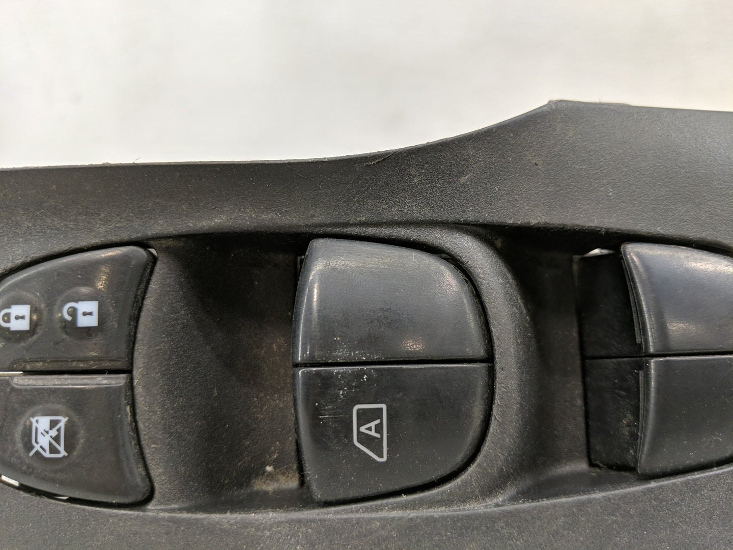 2013-2018 Nissan Altima Master Power Window Switch Replacement Driver Side Left P/N:101EA09 25401 3TA5A Fits OEM Used Auto P