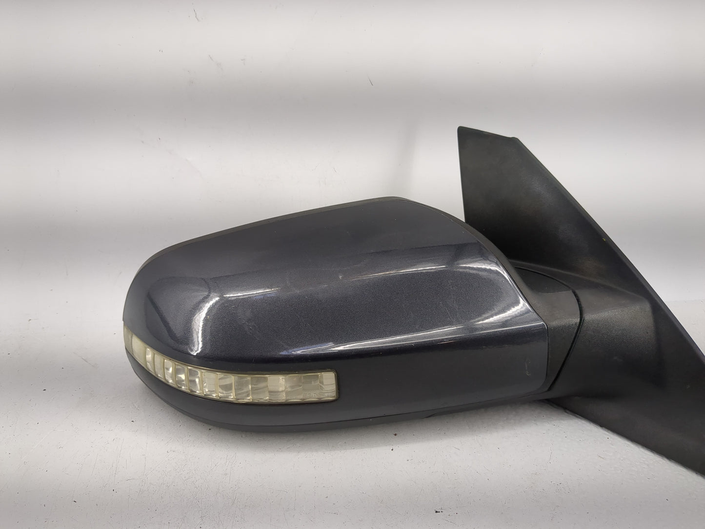 2013-2018 Nissan Altima Passenger Side View Mirror - Right Door Mirror OEM Used - Oemusedautoparts1.com