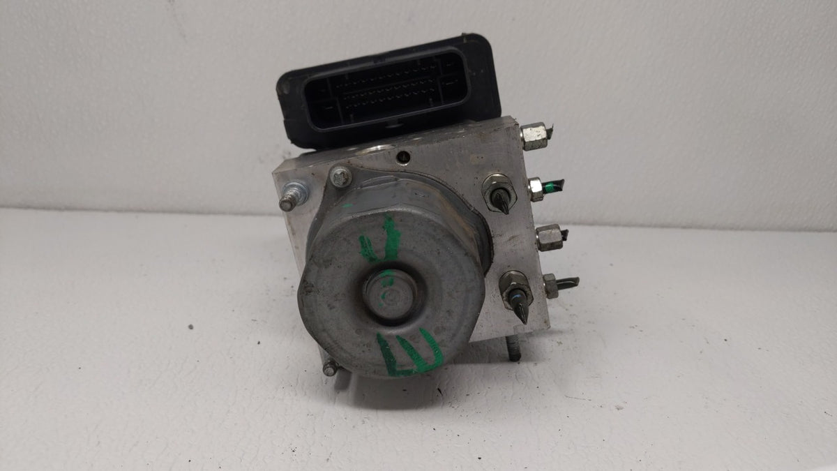 2015 Nissan Altima Anti-Lock Brake ABS Pump Module Actuator OEM Fits OEM Used Auto Parts - Oemusedautoparts1.com