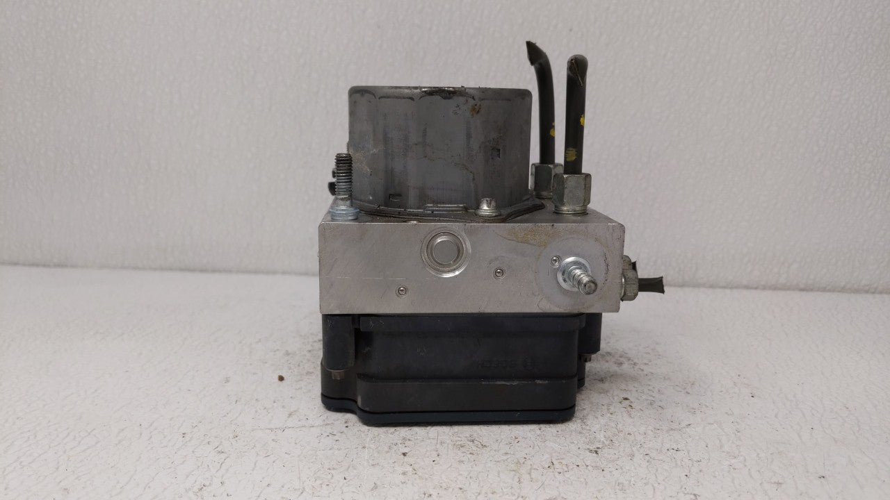 2015 Nissan Altima ABS Pump Control Module Replacement P/N:47660 9HM0A Fits OEM Used Auto Parts - Oemusedautoparts1.com