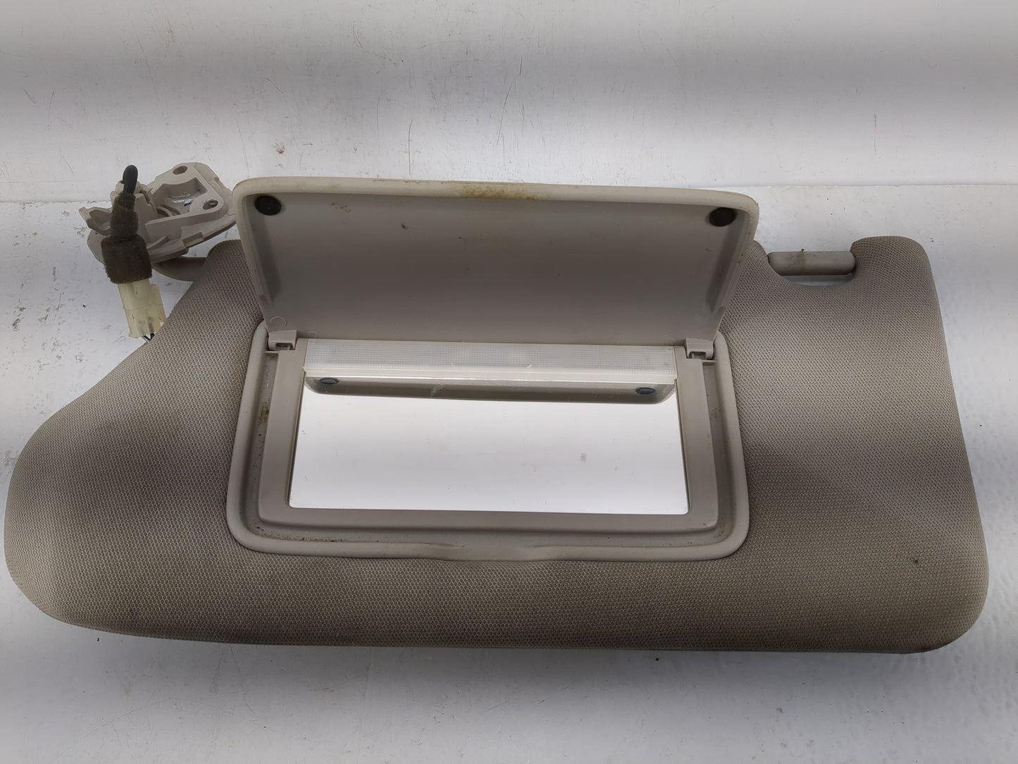 2013-2018 Nissan Altima Sun Visor Shade Replacement Passenger Right Mirror Fits Fits 2013 2014 2015 2016 2017 2018 OEM Used 