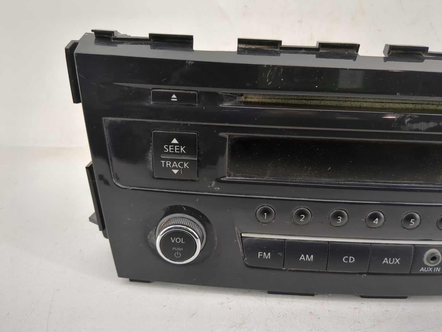 2013-2015 Nissan Altima Radio AM FM Cd Player Receiver Replacement P/N:28185 3TA1B Fits Fits 2013 2014 2015 OEM Used Auto Pa