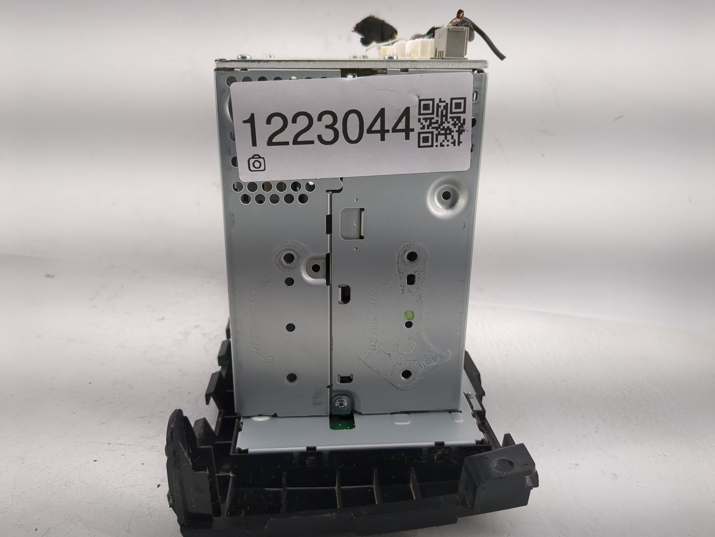 2013-2015 Nissan Altima Radio AM FM Cd Player Receiver Replacement P/N:28185 3TA1B Fits Fits 2013 2014 2015 OEM Used Auto Pa