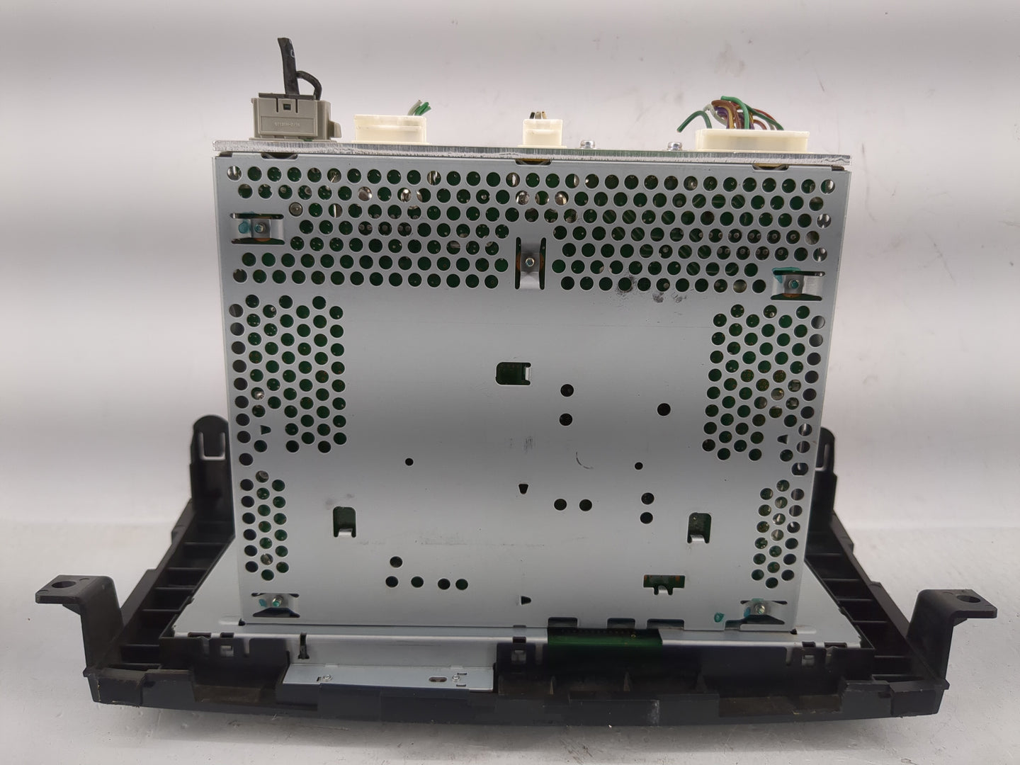 2013-2015 Nissan Altima Radio AM FM Cd Player Receiver Replacement P/N:28185 3TA1B Fits Fits 2013 2014 2015 OEM Used Auto Pa
