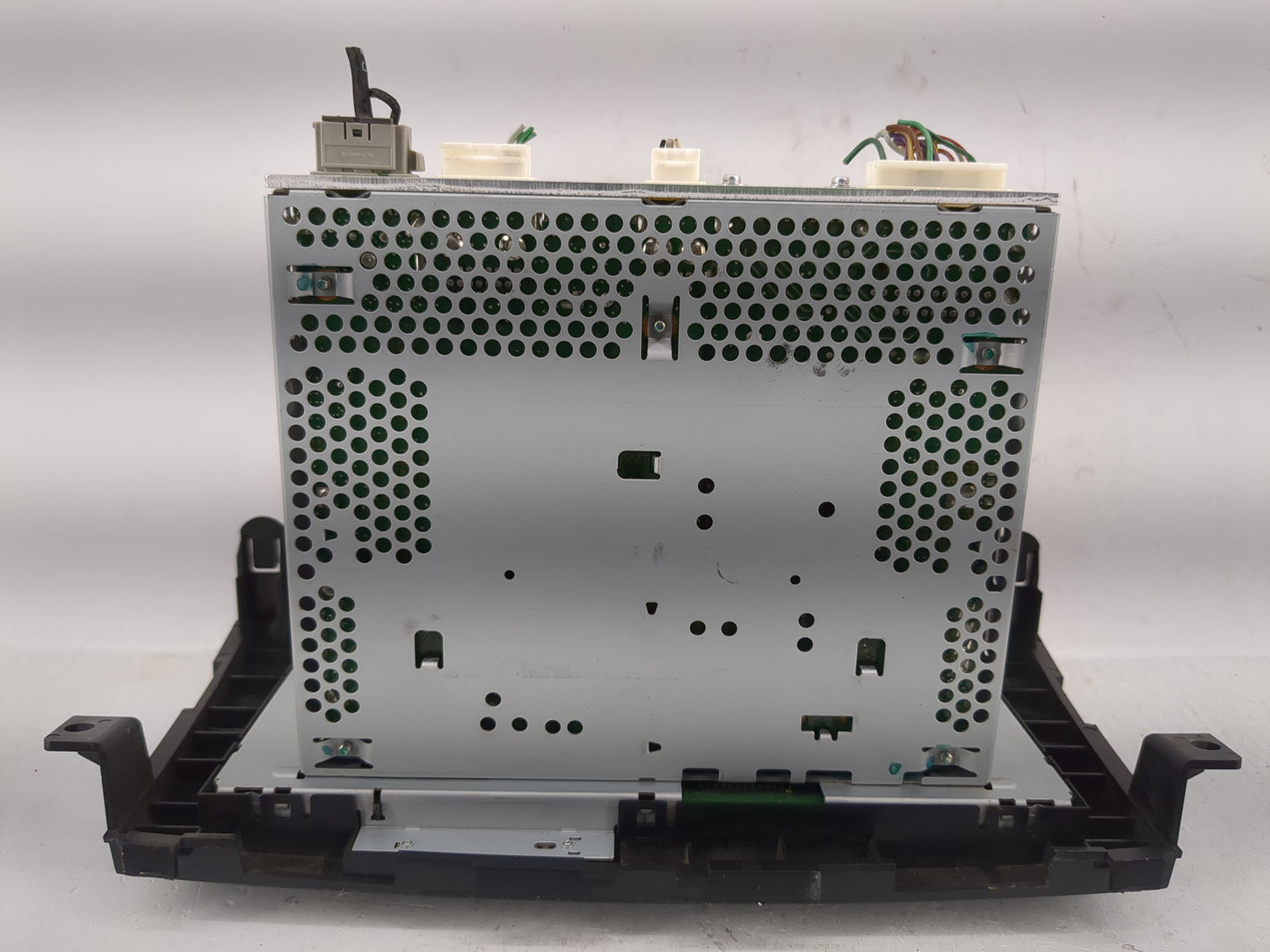2013-2015 Nissan Altima Radio AM FM Cd Player Receiver Replacement P/N:28185 3TA1B Fits Fits 2013 2014 2015 OEM Used Auto Pa