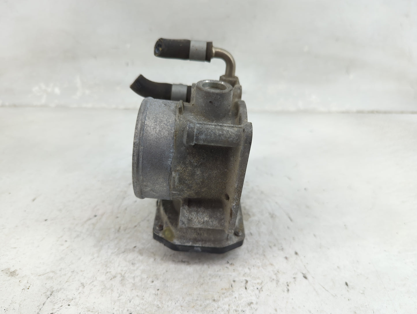 2013-2018 Nissan Altima Throttle Body Fits Fits 2013 2014 2015 2016 2017 2018 2019 2020 OEM Used Auto Parts - Oemusedautopar