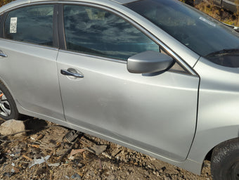 compare product 2013-2018 Nissan Altima Passenger Front Door Oem