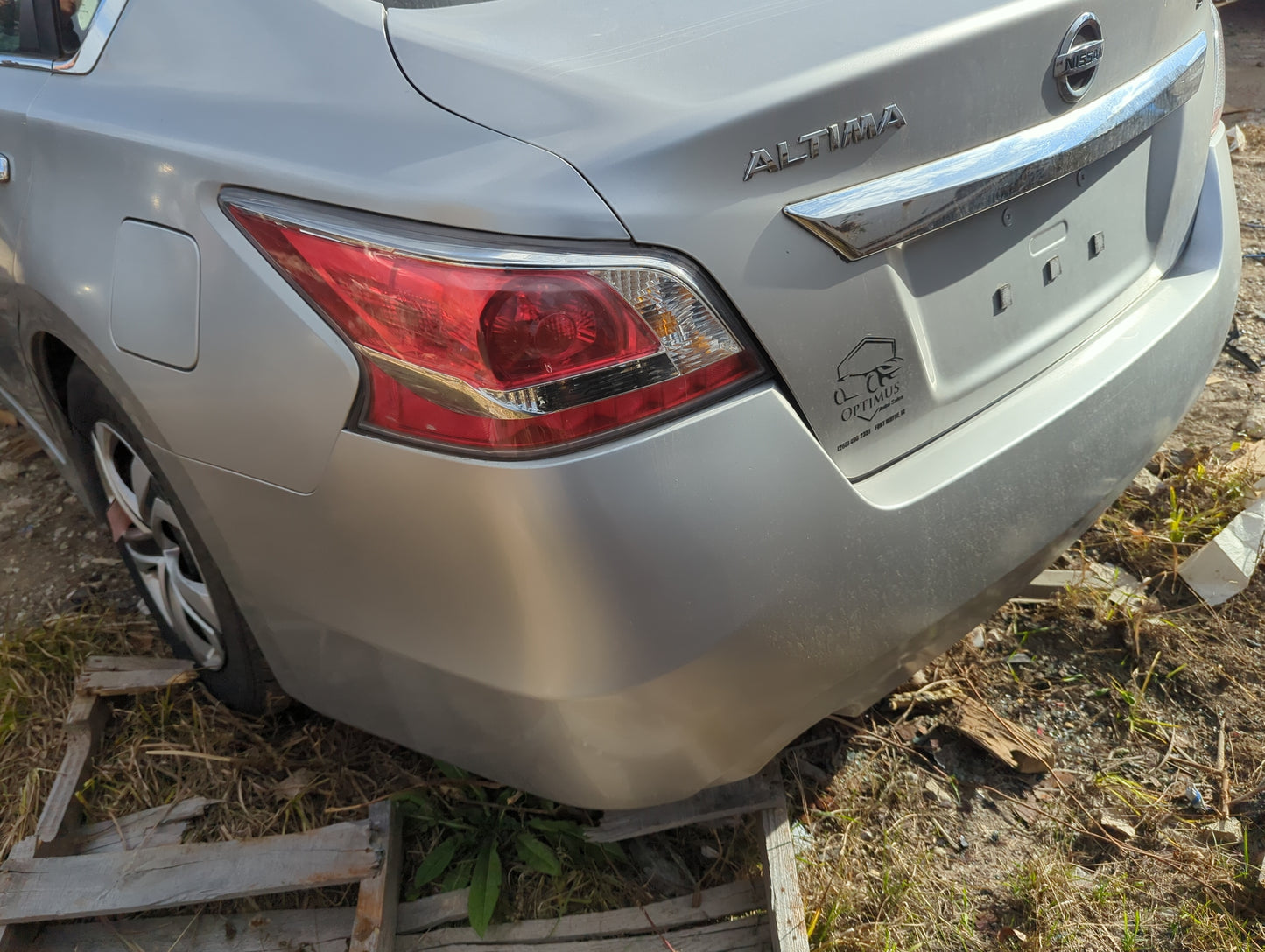 2013-2015 Nissan Altima Rear Bumper Assembly Oem 1225414 - Oemusedautoparts1.com