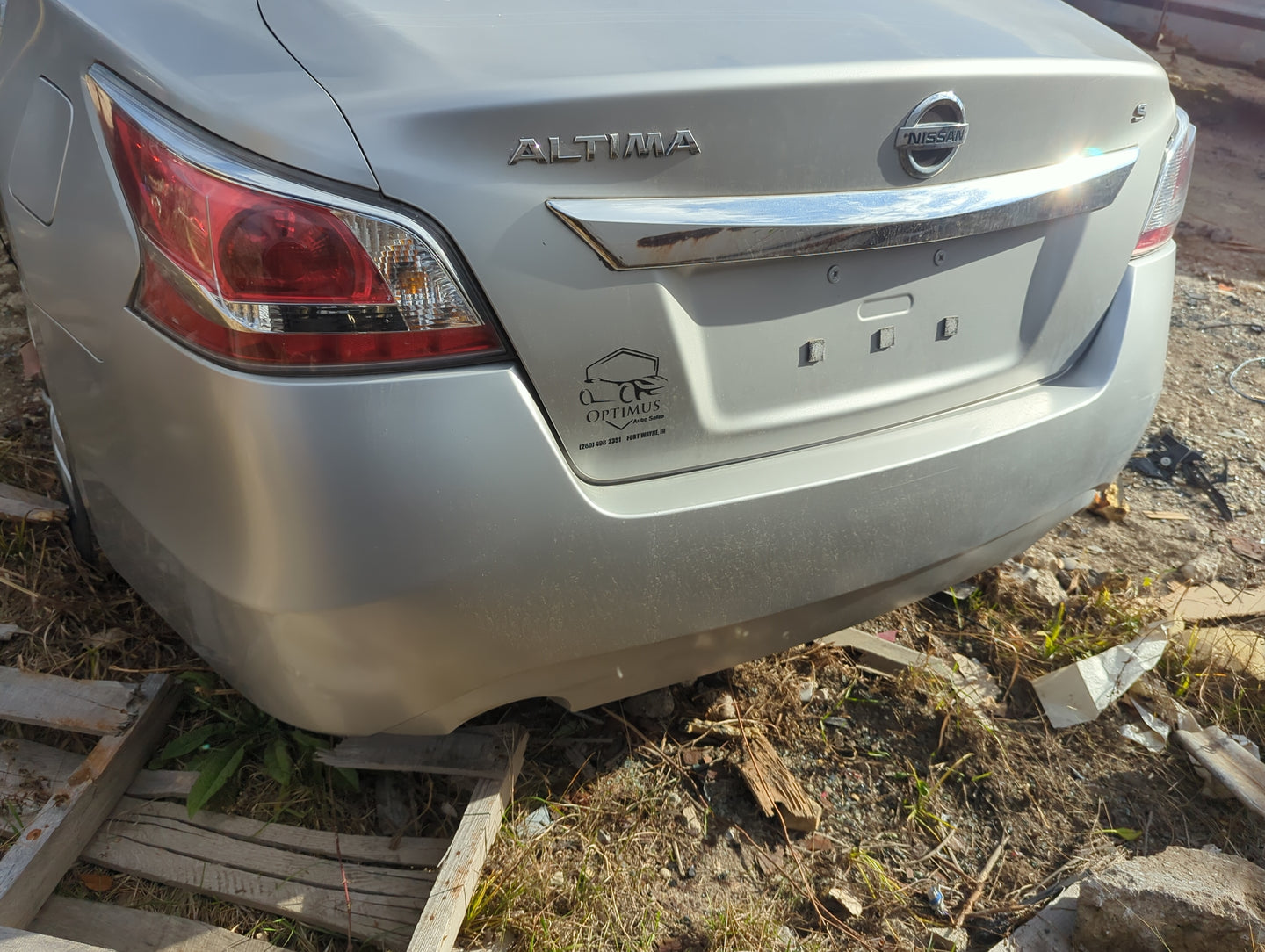 2013-2015 Nissan Altima Rear Bumper Assembly Oem 1225414 - Oemusedautoparts1.com