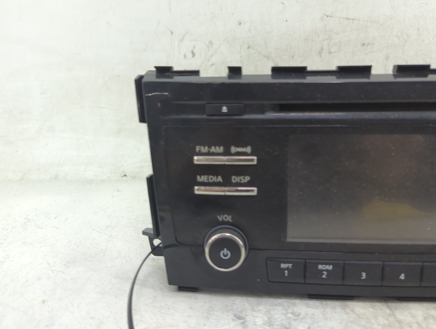 2013-2015 Nissan Altima Radio AM FM Cd Player Receiver Replacement P/N:28185 3TA1B Fits Fits 2013 2014 2015 OEM Used Auto Pa