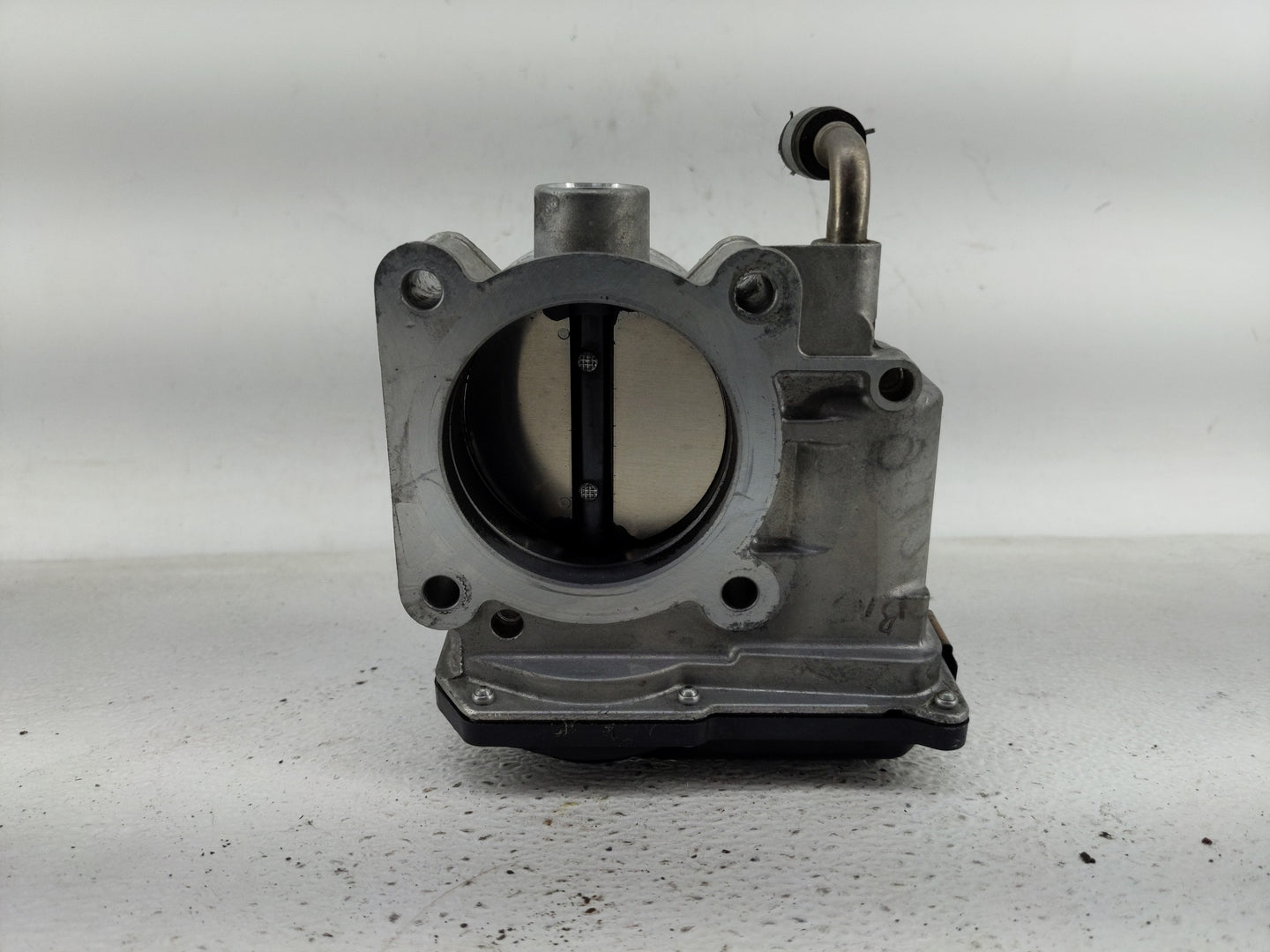 2015 Nissan Altima Throttle Body P/N:3TA60-01 A Fits OEM Used Auto Parts - Oemusedautoparts1.com