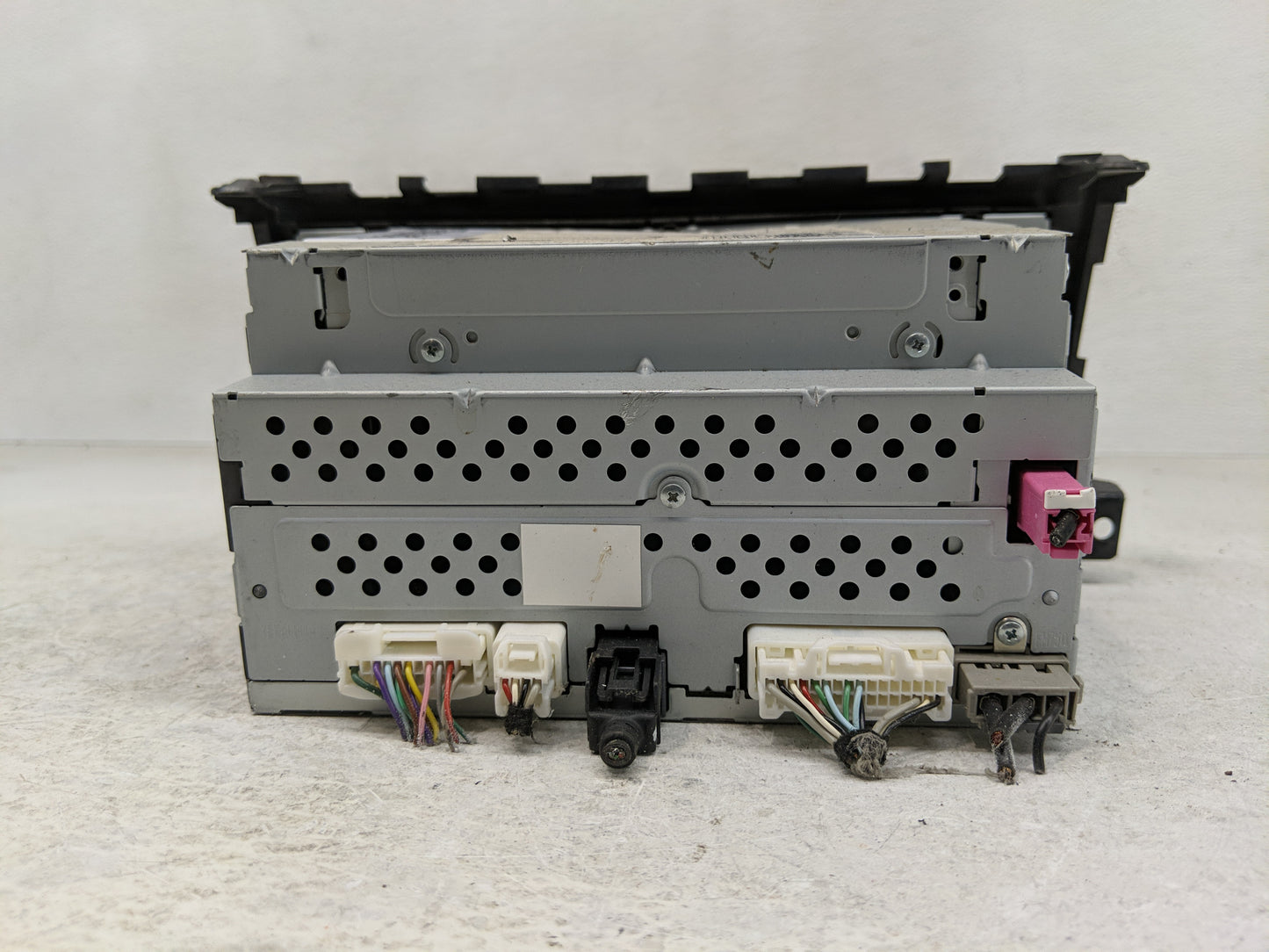 2013-2015 Nissan Altima Radio AM FM Cd Player Receiver Replacement P/N:28185 3TA1B Fits Fits 2013 2014 2015 OEM Used Auto Pa