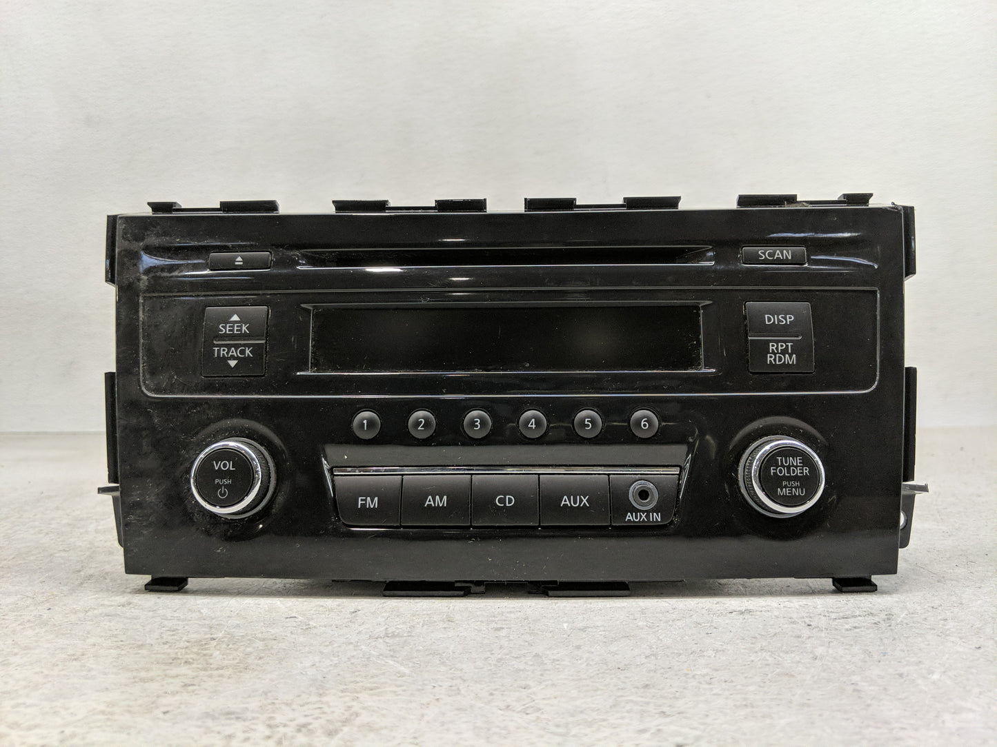 2013-2015 Nissan Altima Radio AM FM Cd Player Receiver Replacement P/N:28185 3TB0G Fits Fits 2013 2014 2015 OEM Used Auto Pa