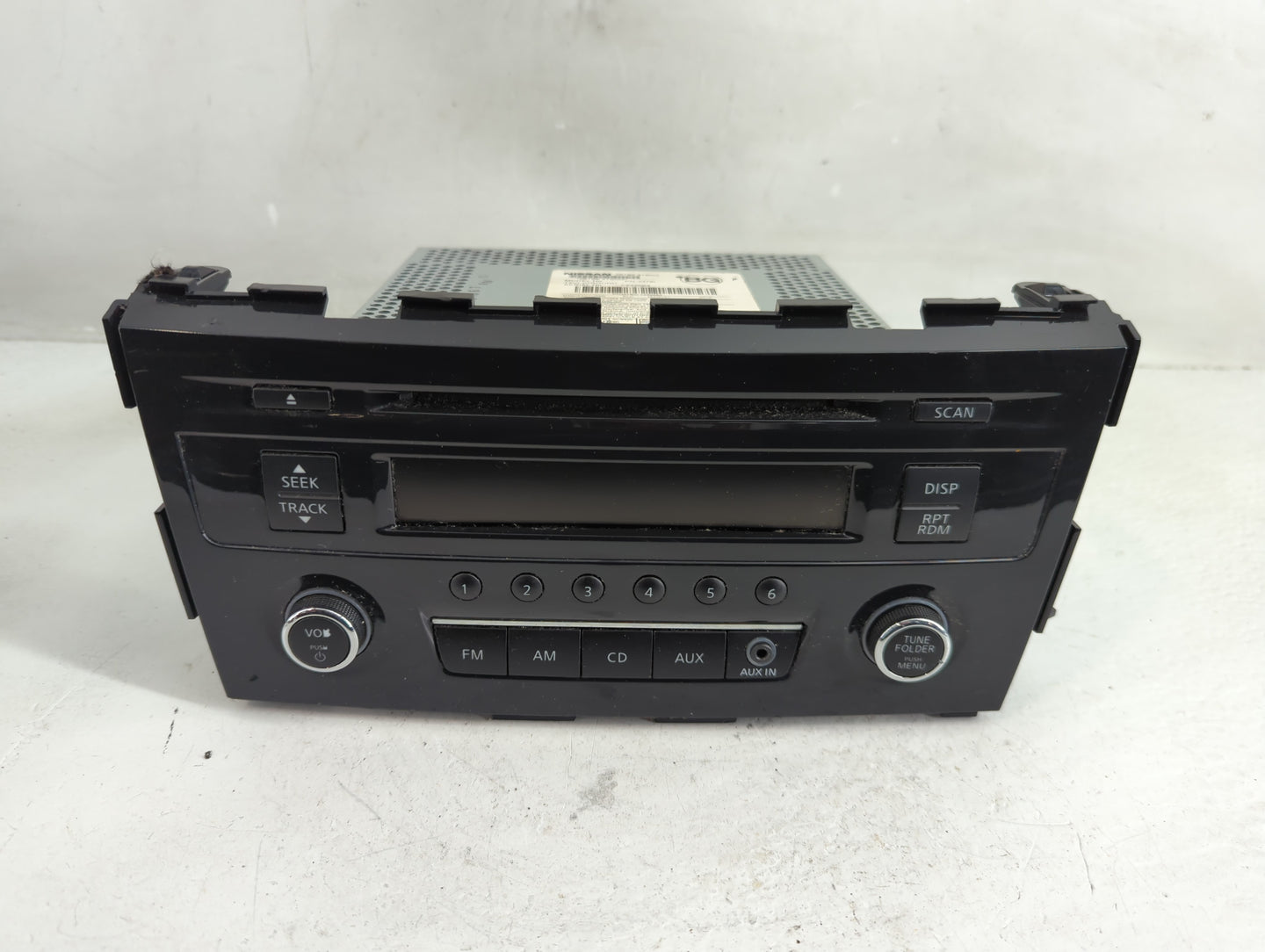 2013-2015 Nissan Altima Radio AM FM Cd Player Receiver Replacement P/N:28185 3TB0G Fits Fits 2013 2014 2015 OEM Used Auto Pa