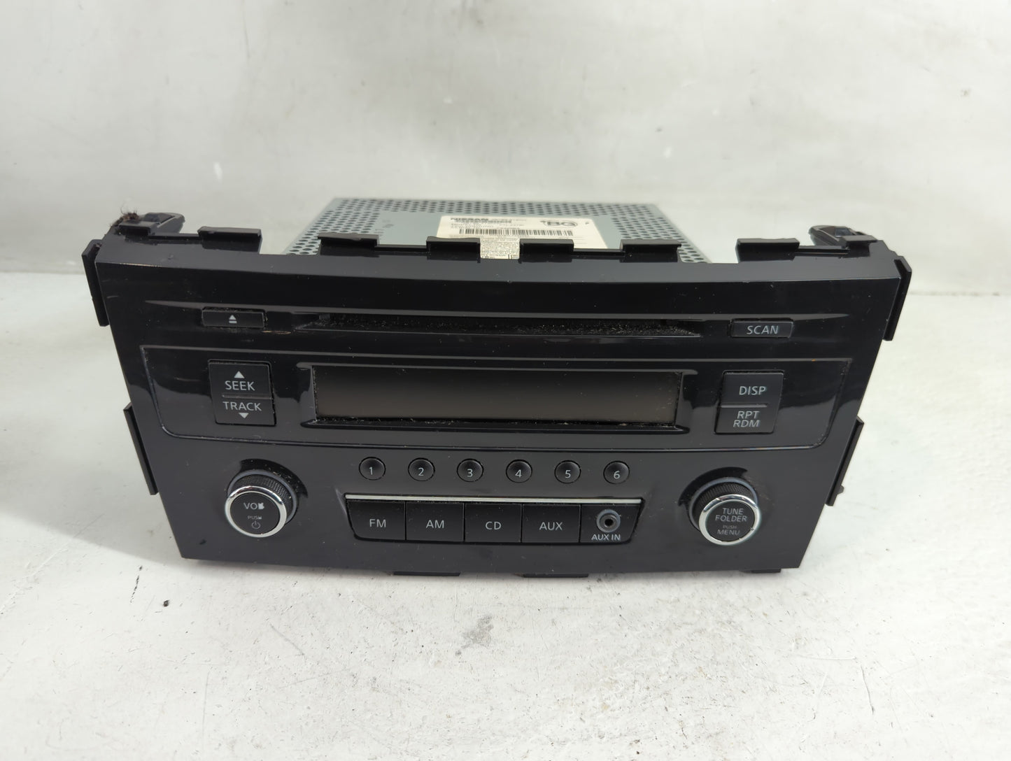 2013-2015 Nissan Altima Radio AM FM Cd Player Receiver Replacement P/N:28185 3TB0G Fits Fits 2013 2014 2015 OEM Used Auto Pa