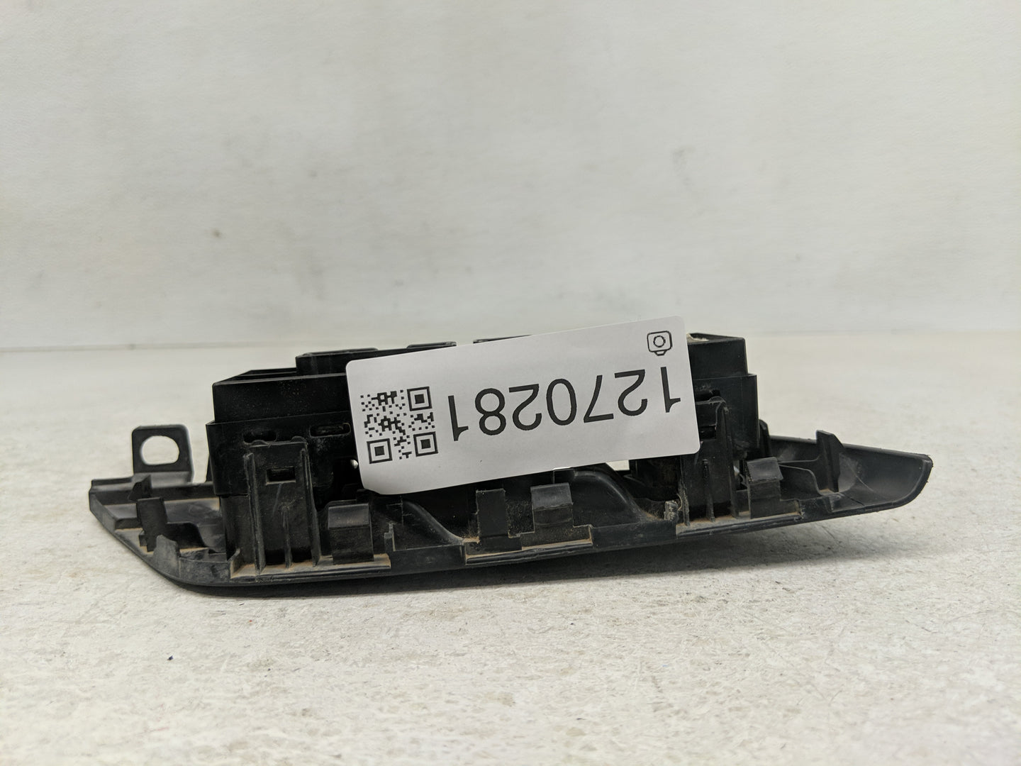 2013-2018 Nissan Altima Master Power Window Switch Replacement Driver Side Left P/N:1N4AL3AP3FC432121 Fits OEM Used Auto Par