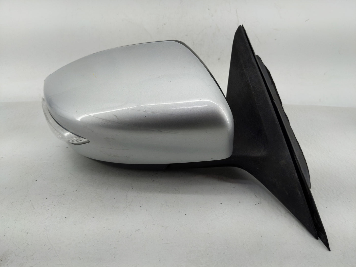 2013-2018 Nissan Altima Side Mirror Replacement Passenger Right View Door Mirror P/N:2612071004 Fits OEM Used Auto Parts - O