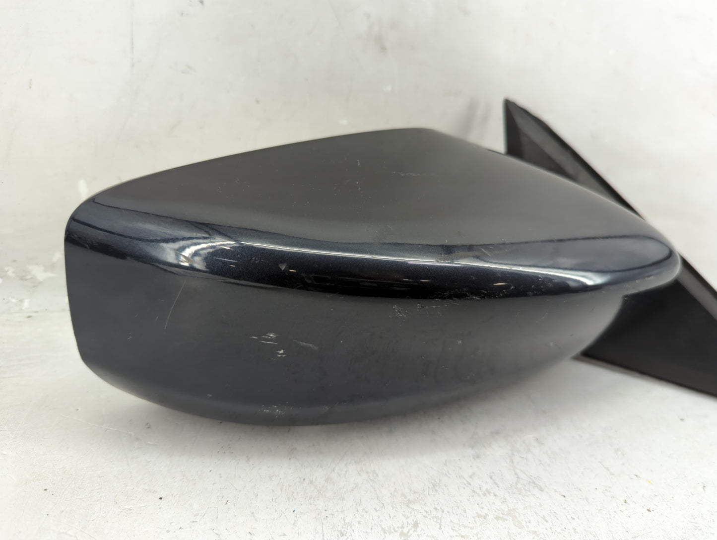 2013-2018 Nissan Altima Passenger Side View Mirror - Right Door Mirror OEM Used - Oemusedautoparts1.com
