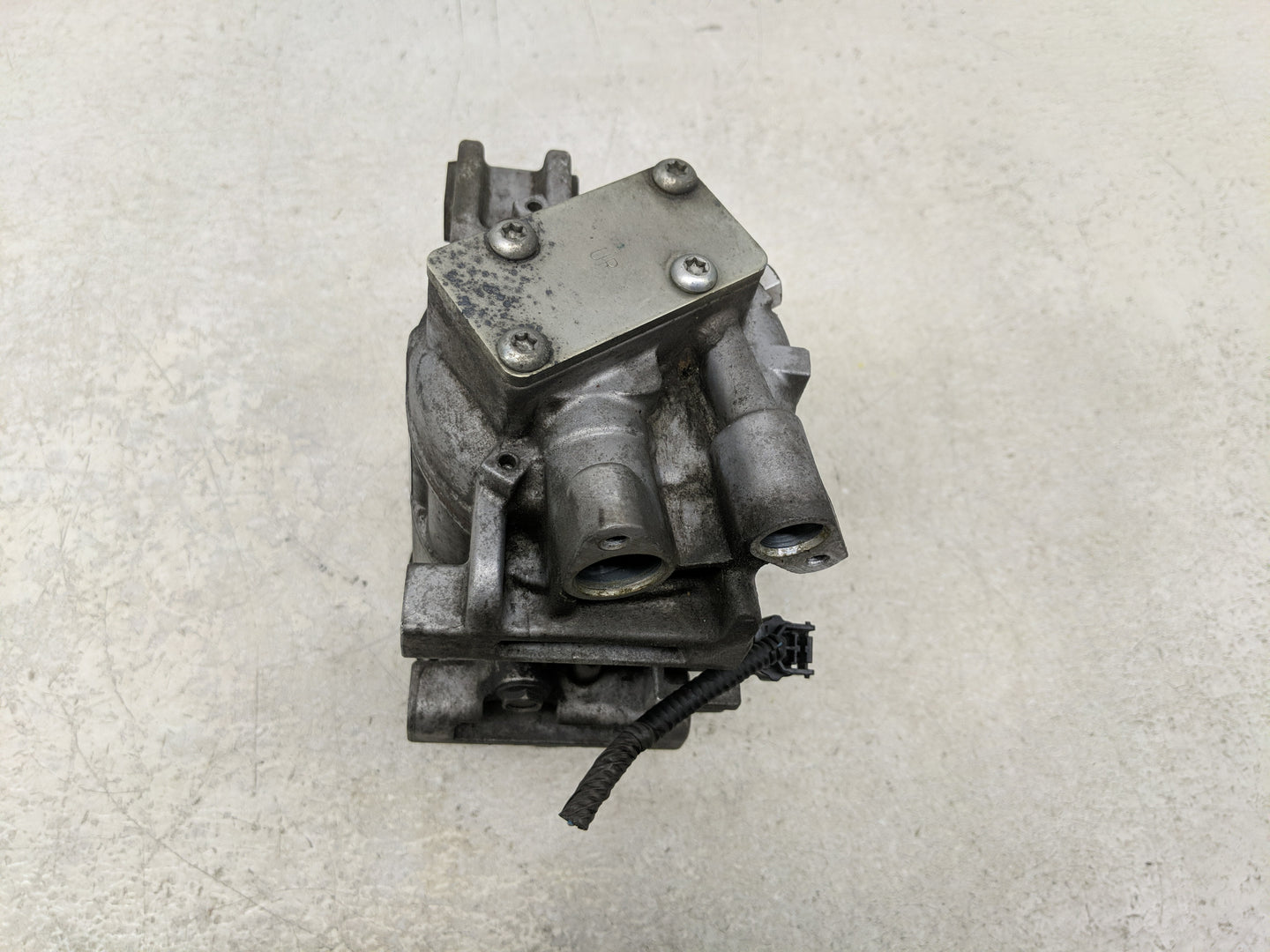 2013-2018 Nissan Altima Air Conditioning A/c Ac Compressor Oem - Oemusedautoparts1.com