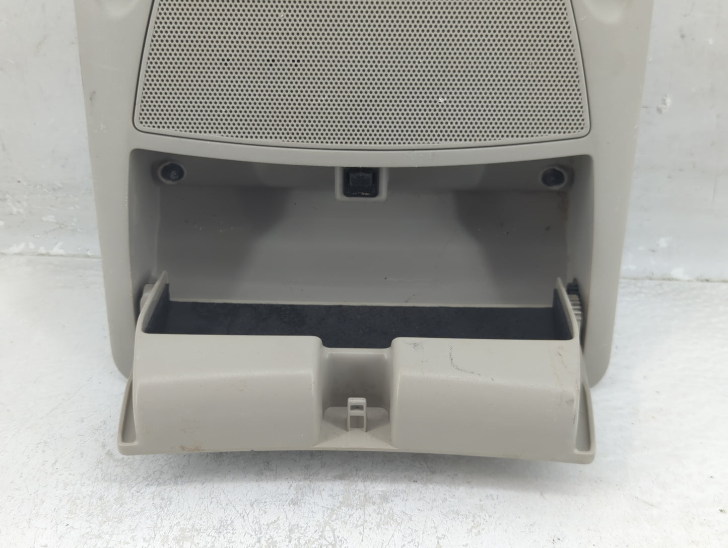 2015 Nissan Altima Overhead Roof Console - Oemusedautoparts1.com