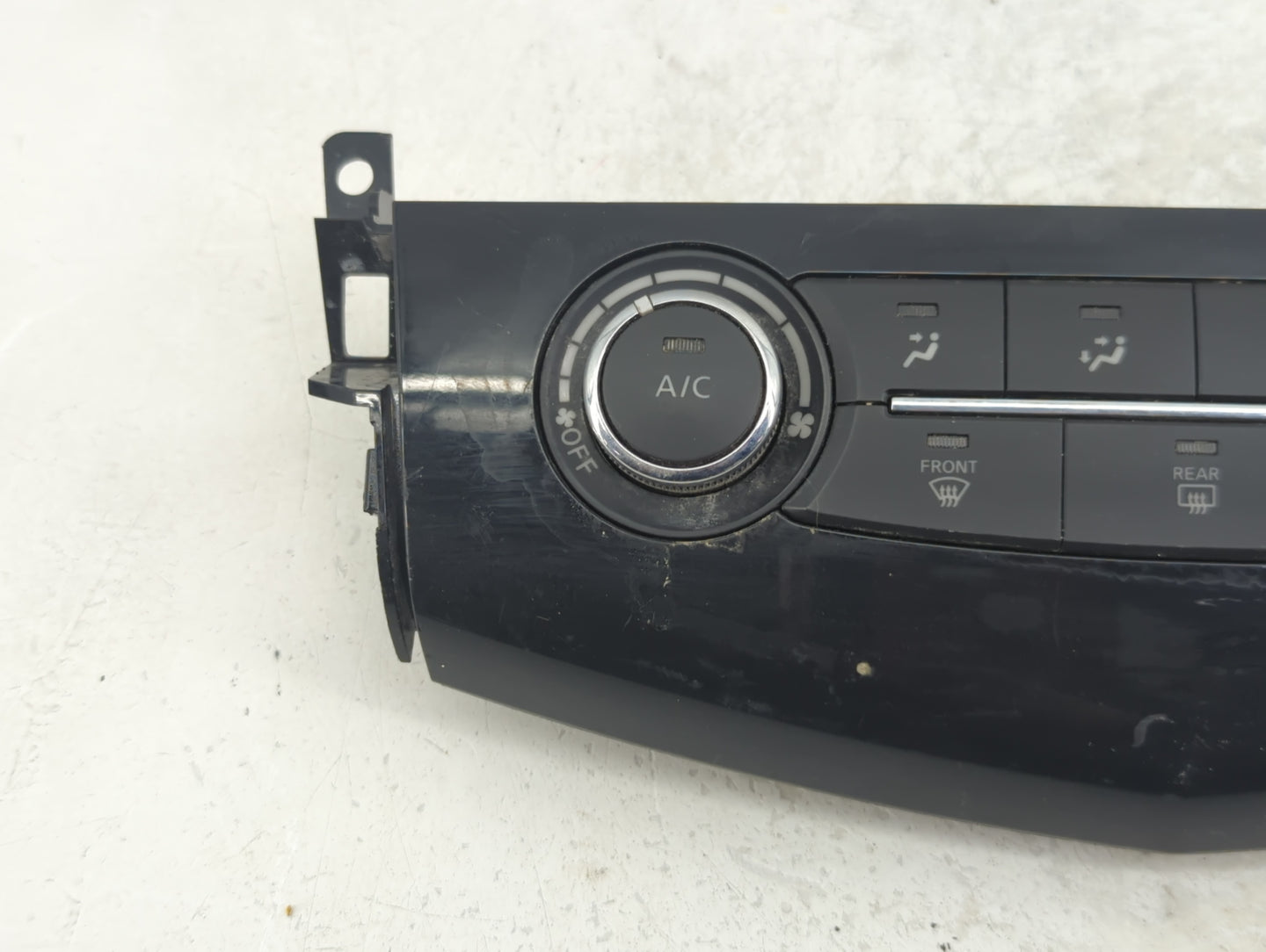 2015 Nissan Altima Climate Control Module Temperature AC/Heater Replacement P/N:275109HP0A Fits OEM Used Auto Parts - Oemuse