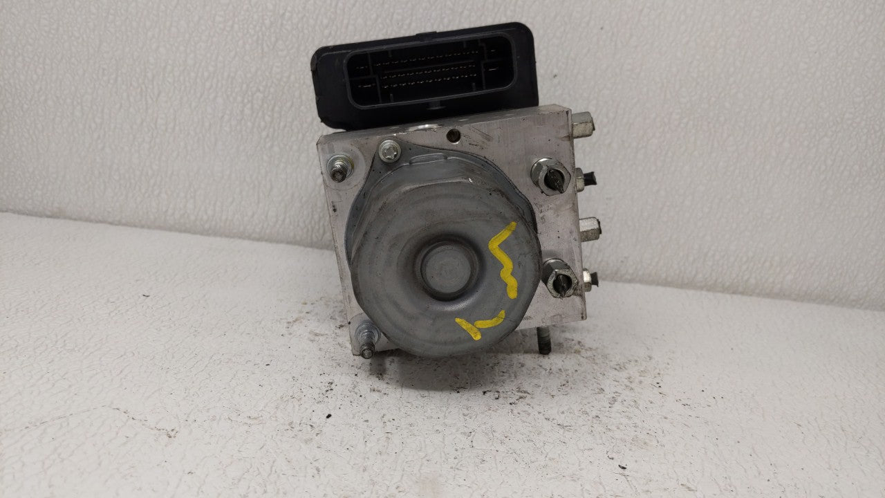2015 Nissan Altima ABS Pump Control Module Replacement Fits OEM Used Auto Parts - Oemusedautoparts1.com