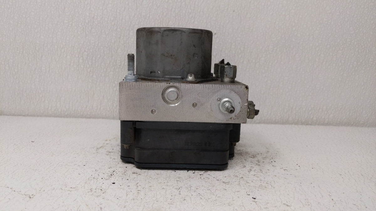 2015 Nissan Altima Anti-Lock Brake ABS Pump Module Actuator OEM Fits OEM Used Auto Parts - Oemusedautoparts1.com