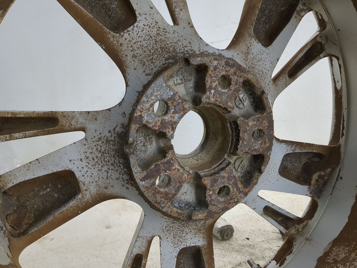 2013-2015 Nissan Altima Oem Wheel Rim - Oemusedautoparts1.com