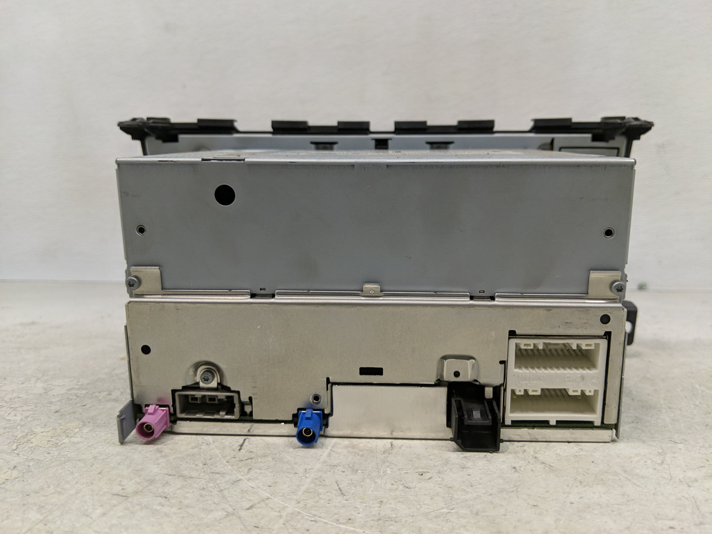 2015 Nissan Altima Radio AM FM Cd Player Receiver Replacement P/N:259159HP0B 7 612 051 338 Fits OEM Used Auto Parts - Oemuse
