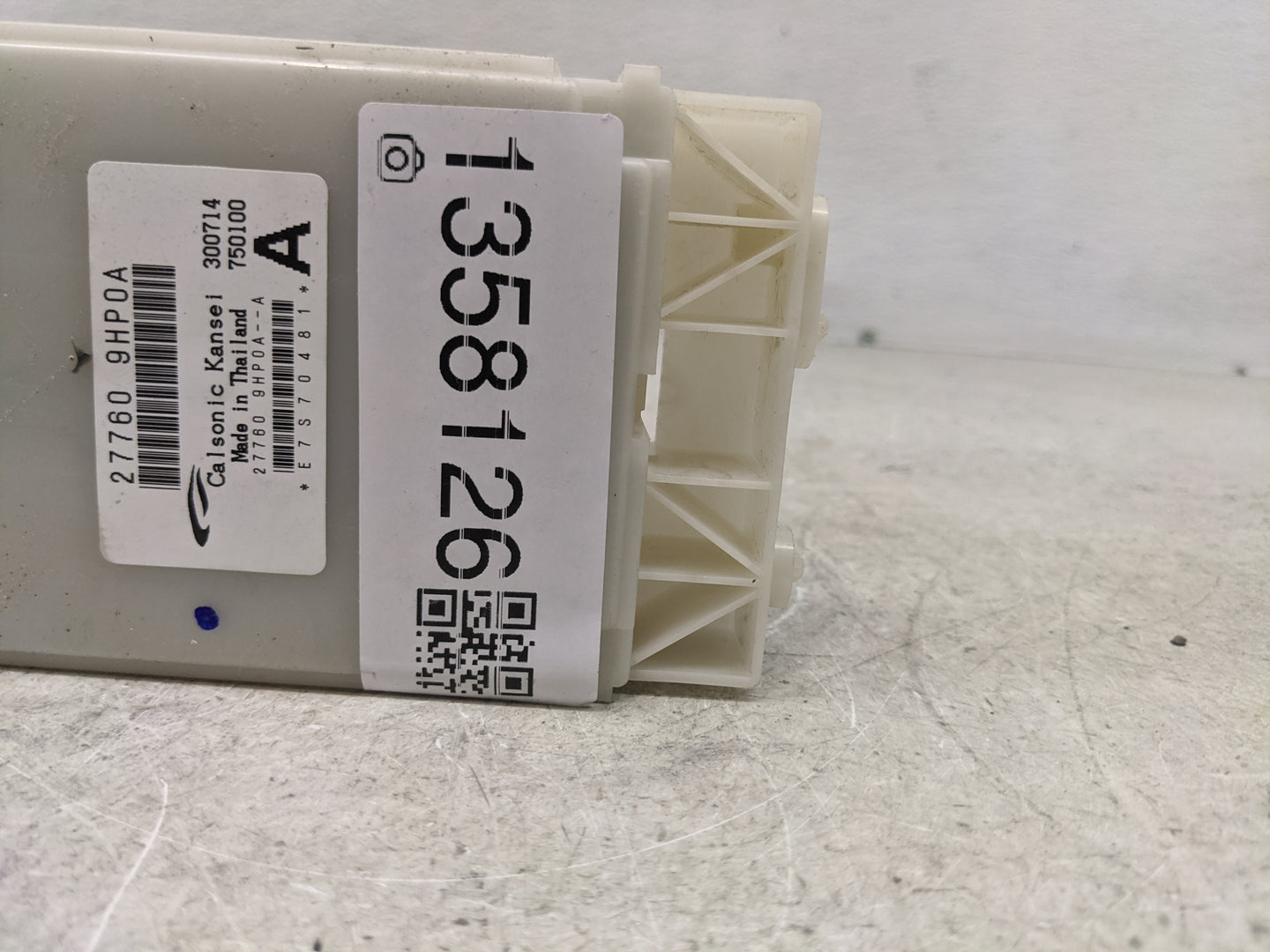 2014-2015 Nissan Altima Chassis Control Module Ccm Bcm Body Control - Oemusedautoparts1.com