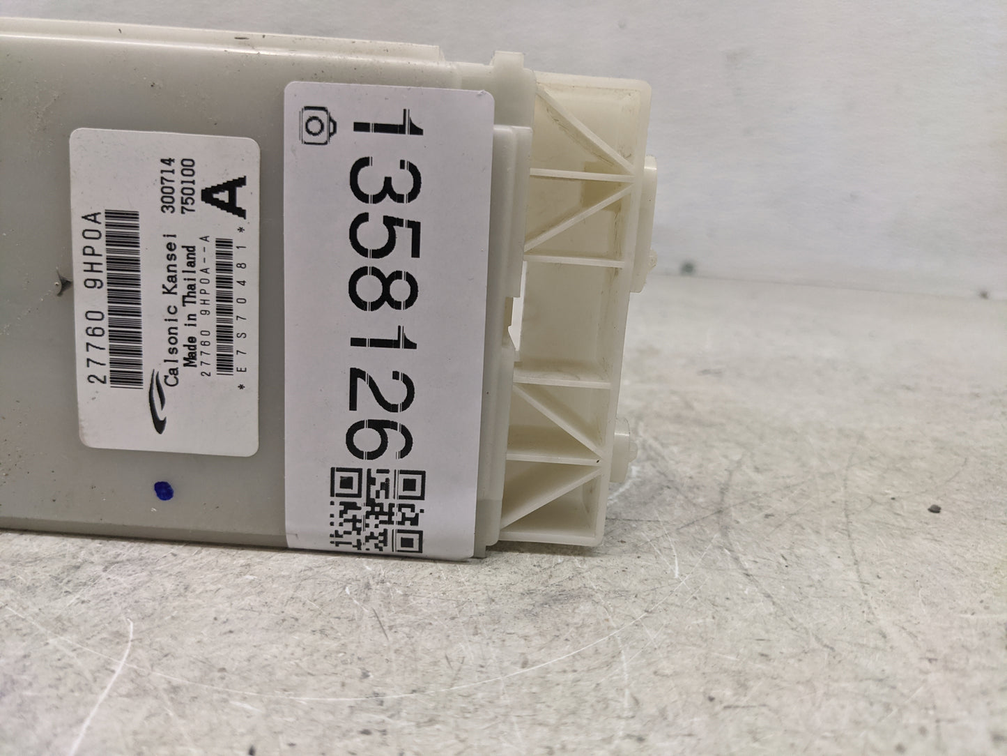 2014-2015 Nissan Altima Chassis Control Module Ccm Bcm Body Control - Oemusedautoparts1.com