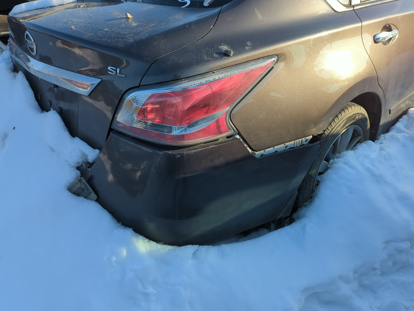 2013-2015 Nissan Altima Rear Bumper Assembly Oem - Oemusedautoparts1.com