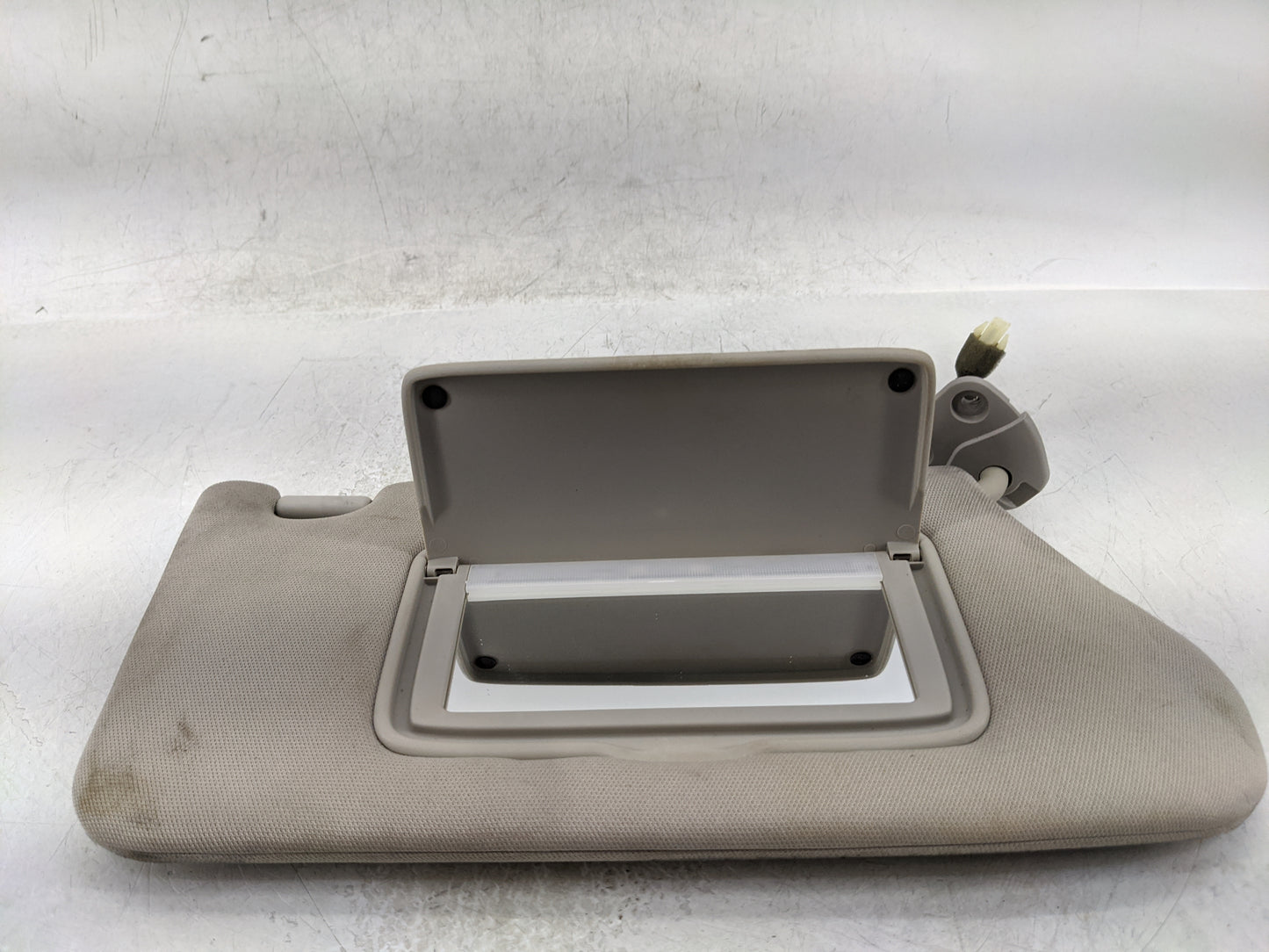2013-2018 Nissan Altima Sun Visor Shade Replacement Passenger Right Mirror Fits Fits 2013 2014 2015 2016 2017 2018 OEM Used 