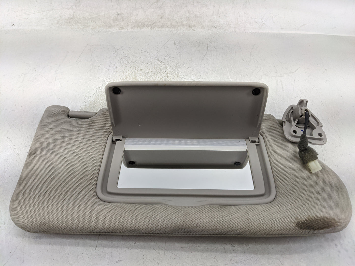 2013-2017 Nissan Altima Sun Visor Shade Replacement Passenger Right Mirror Fits Fits 2013 2014 2015 2016 2017 OEM Used Auto 