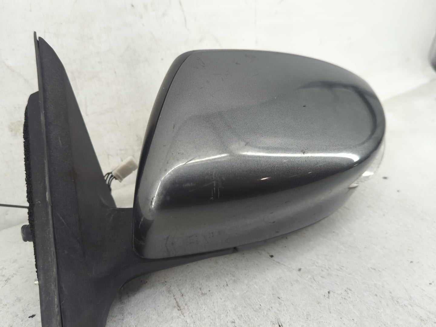 2013-2018 Nissan Altima Driver Side View Mirror - Left Door Mirror OEM Used - Oemusedautoparts1.com