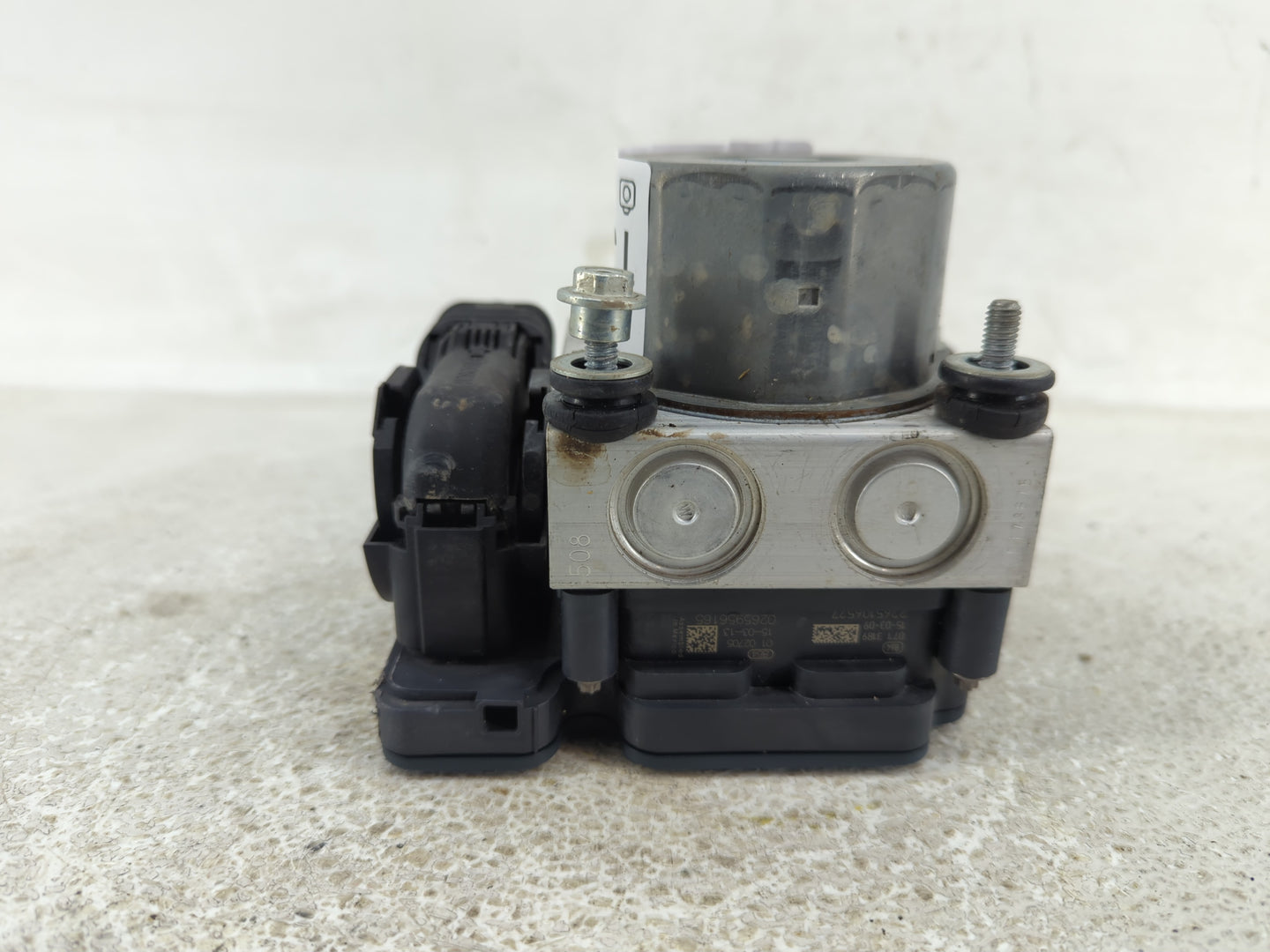2015 Nissan Altima ABS Pump Control Module Replacement P/N:47660 9HM0A Fits OEM Used Auto Parts - Oemusedautoparts1.com