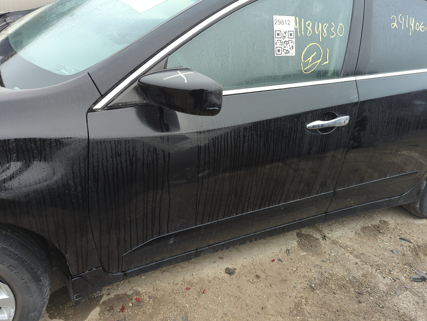 2013-2018 Nissan Altima Driver Front Door Oem 1386169 - Oemusedautoparts1.com