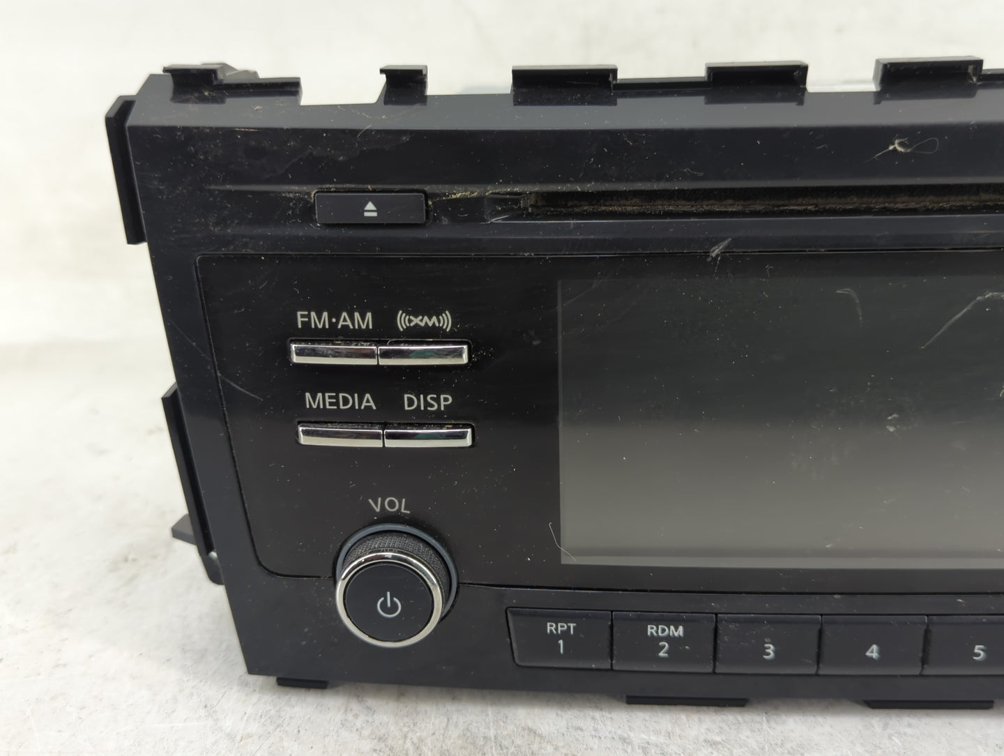 2013-2015 Nissan Altima Radio AM FM Cd Player Receiver Replacement P/N:28185 3TA1B Fits Fits 2013 2014 2015 OEM Used Auto Pa