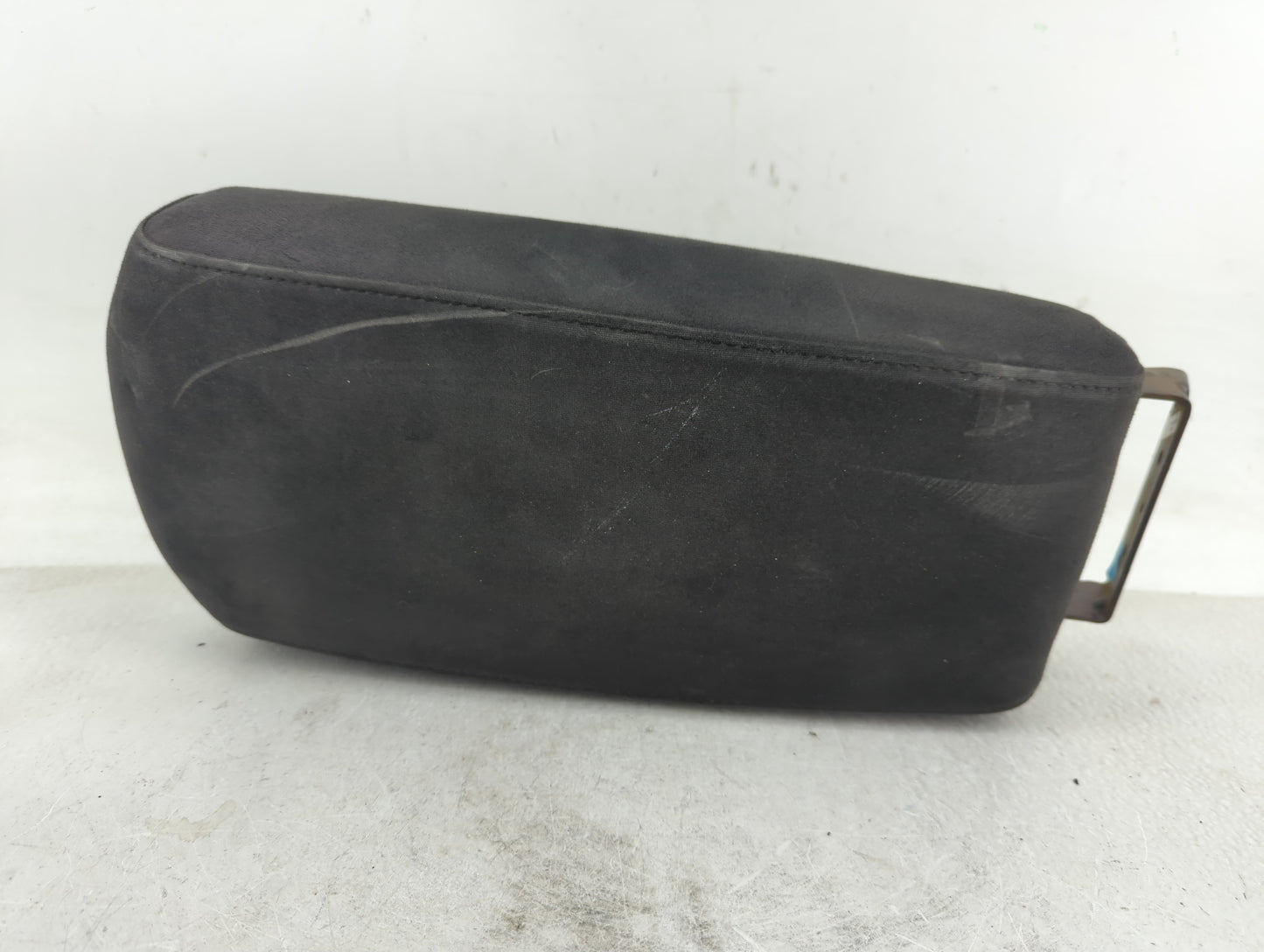 2015 Nissan Altima Center Console Armrest Cover Lid P/N:1428066XLA Fits OEM Used Auto Parts - Oemusedautoparts1.com